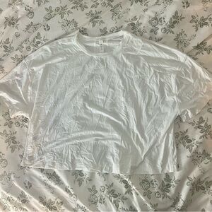 Lululemon White Back In Action Cropped Tee Size 14